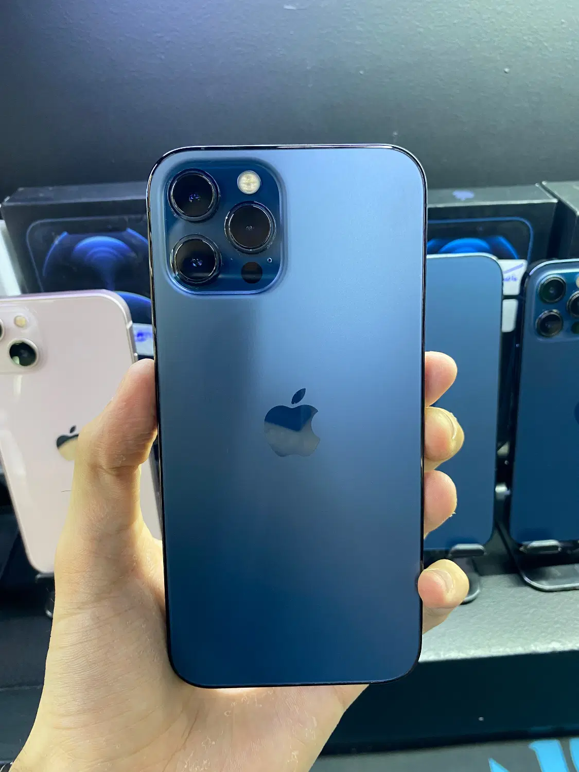 iphone 12 max|موبایل|نظرآباد, نظرآباد|دیوار