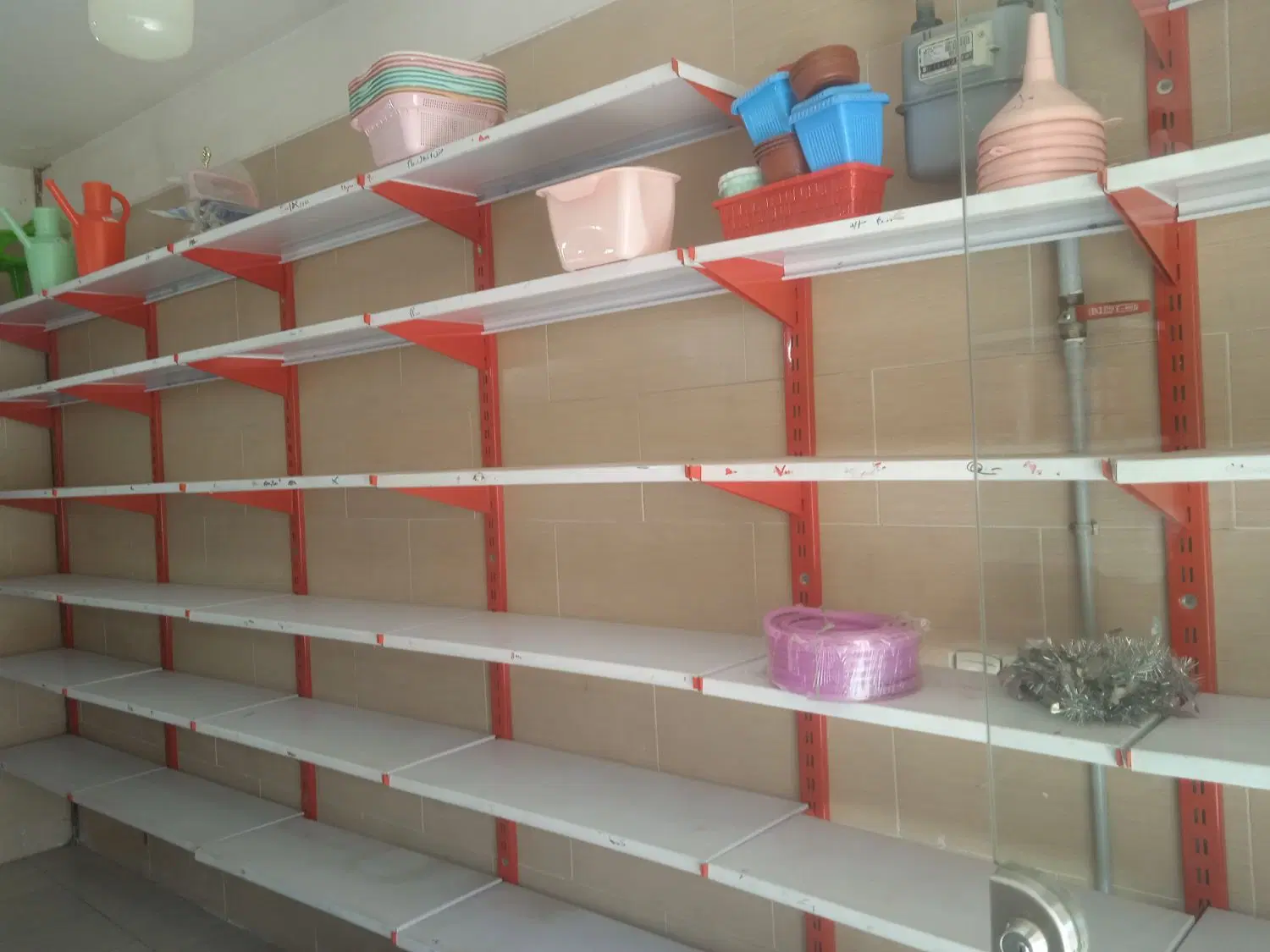 قفسه|کتابخانه، شلف، قفسه‌های دیواری|مشکین‌دشت, |دیوار