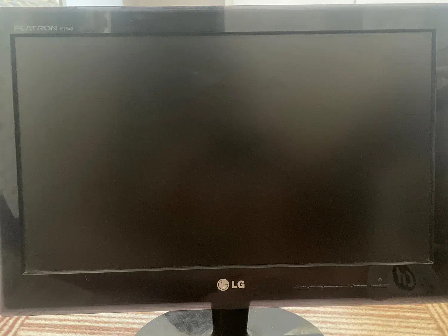 مانیتور|رایانه رومیزی|بوشهر, |دیوار