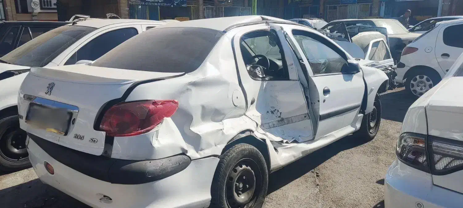 ۲۰۶sd v8تصادفی|خودرو سواری و وانت|فولادشهر, مسکن مهر فولادشهر|دیوار