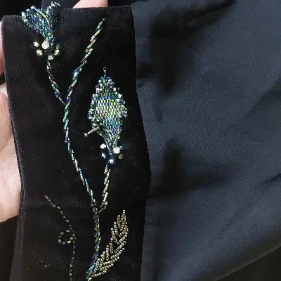 عبا|لباس|مشهد, ایثار|دیوار