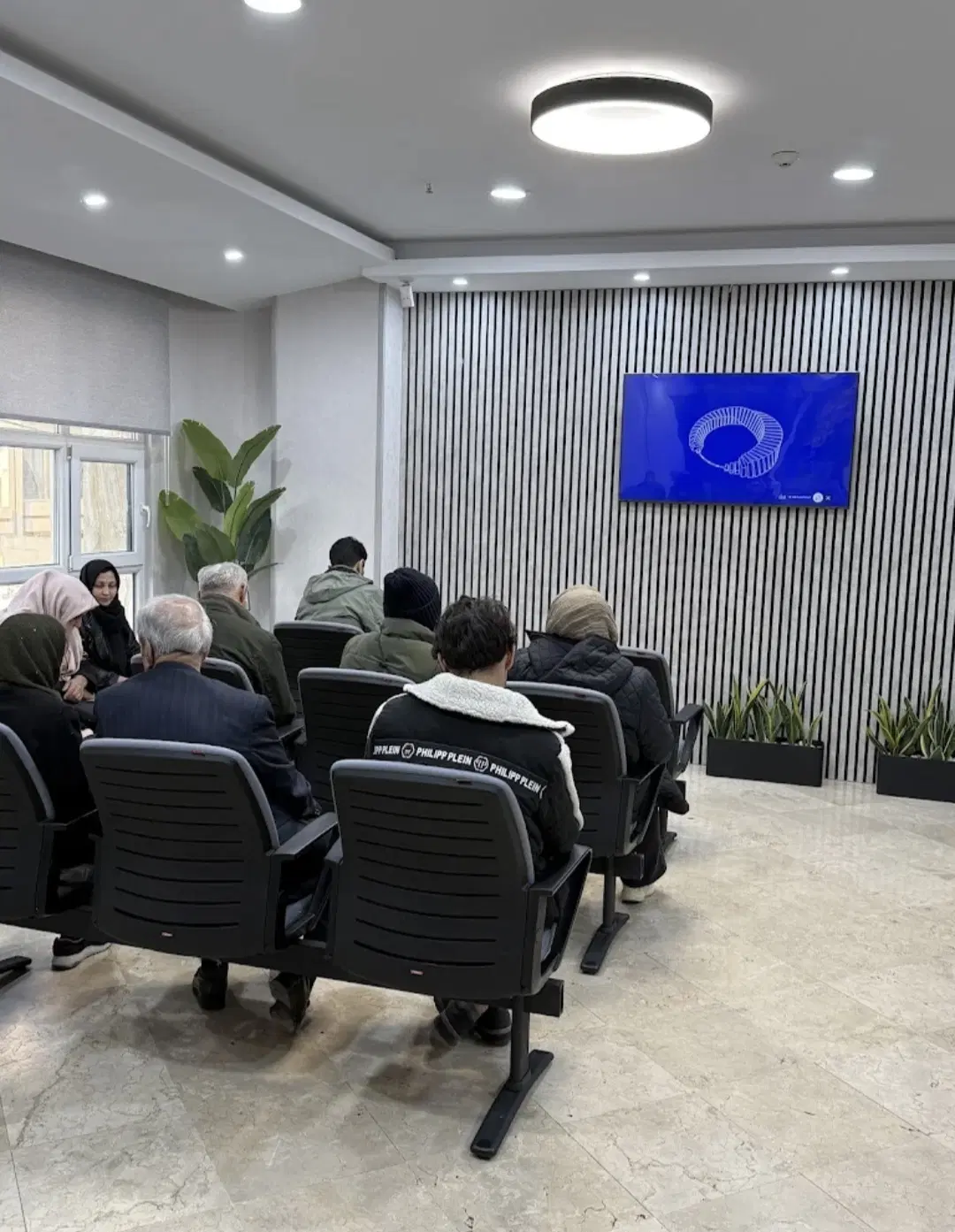 منشی|استخدام درمانی، زیبایی، بهداشتی|تهران, قبا|دیوار