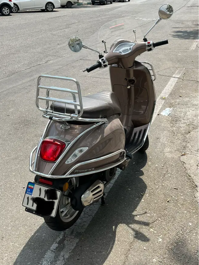 Vespa|موتورسیکلت|تهران, دارآباد|دیوار