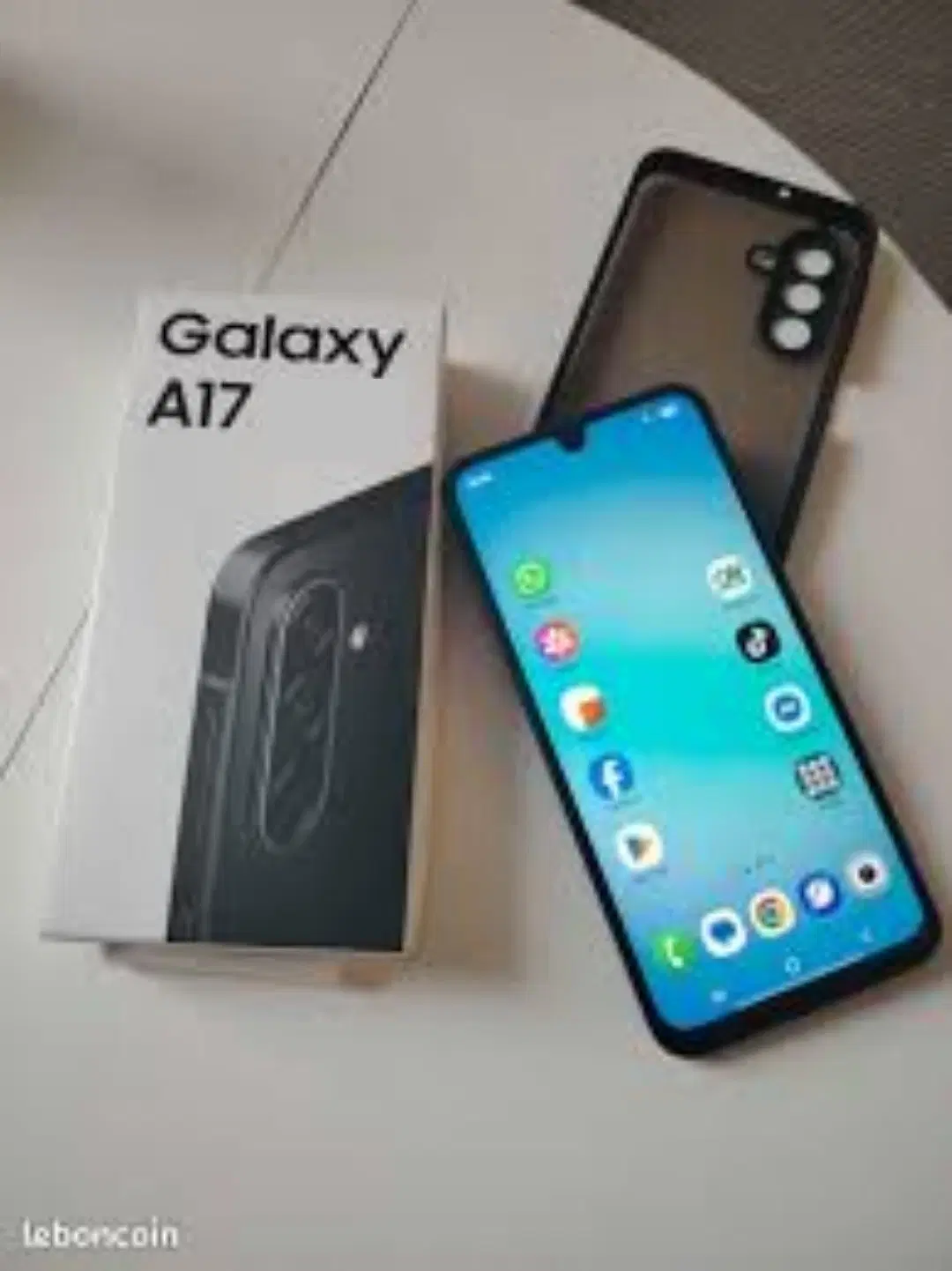 Samsung Galaxy A17|موبایل|جیرفت, |دیوار