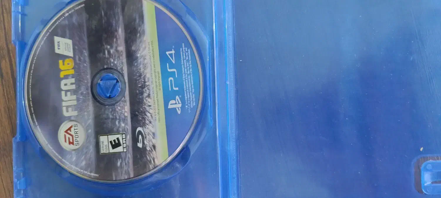 دیسک بازی فیفا 16|کنسول، بازی ویدئویی و آنلاین|یزد, |دیوار