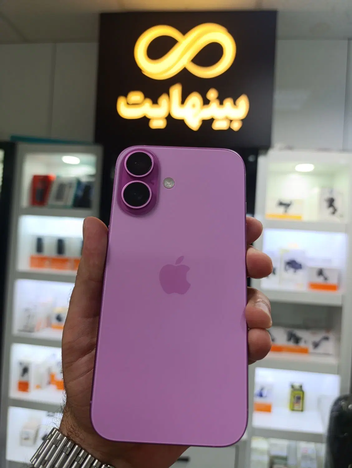 iphone 16 normal|موبایل|بابل, |دیوار