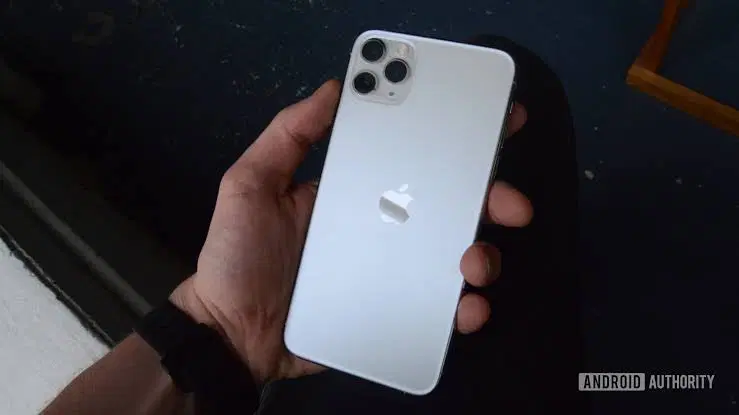11pro max|موبایل|قم, محمد آباد|دیوار