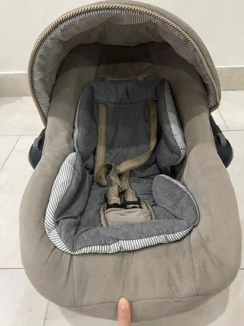 کریر کودک|کالسکه و لوازم جانبی|تهران, امام زاده حسن|دیوار