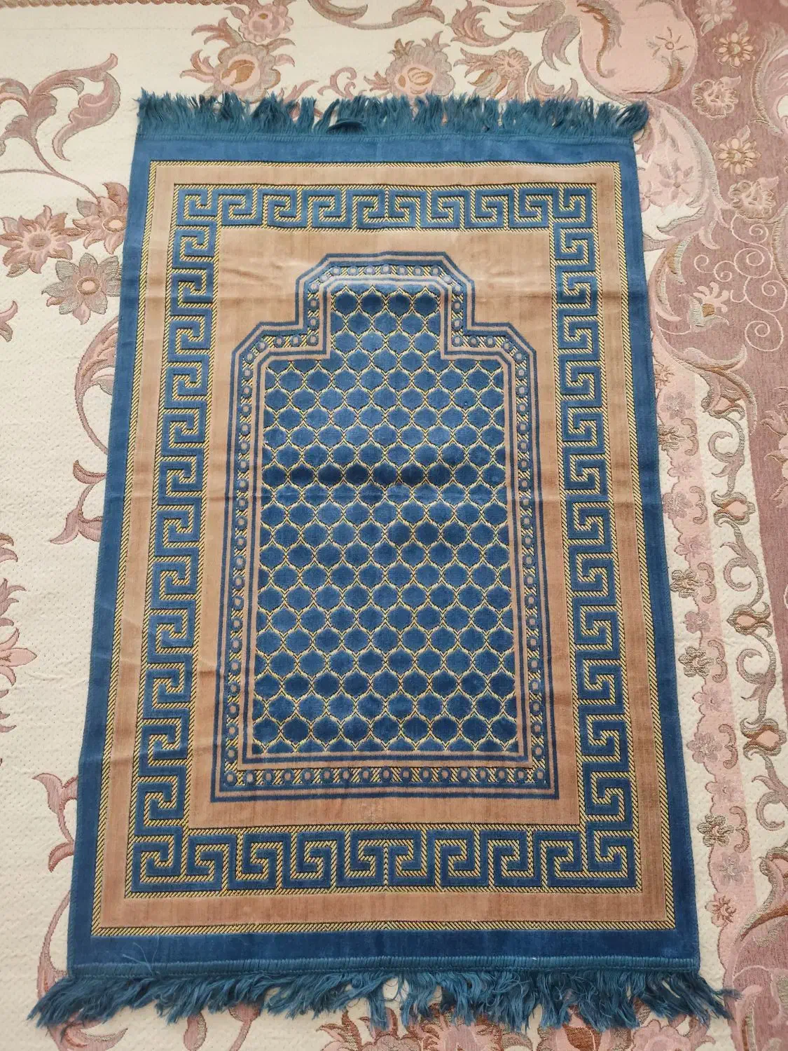 سجاده|روفرشی|کرج, اتحاد|دیوار