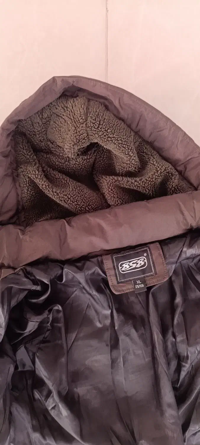 کاپشن|لباس|سهند, |دیوار