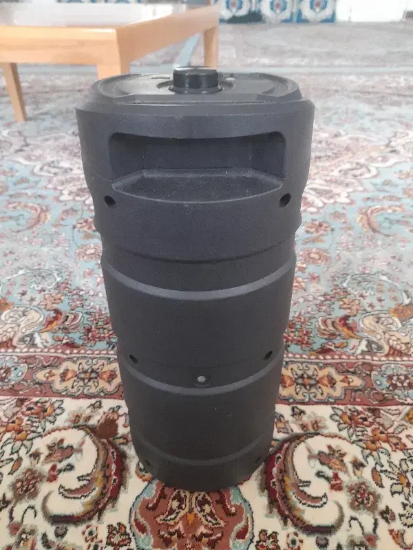 اسپیکر|صوتی و تصویری|کوه چنار, |دیوار