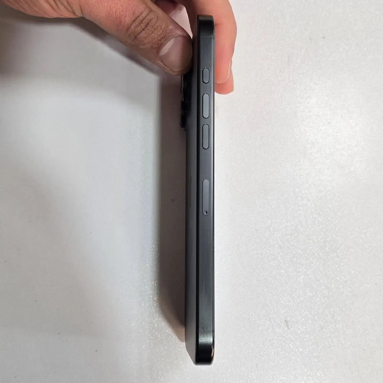 i16 pro max 256ZA در حد|موبایل|اراک, |دیوار