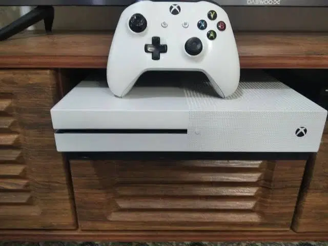 xbox one s 1 t|کنسول، بازی ویدئویی و آنلاین|جوانرود, |دیوار