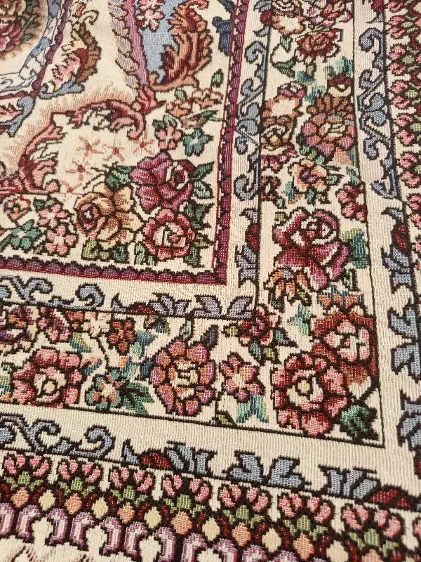 روفرشی|روفرشی|بهارستان, |دیوار