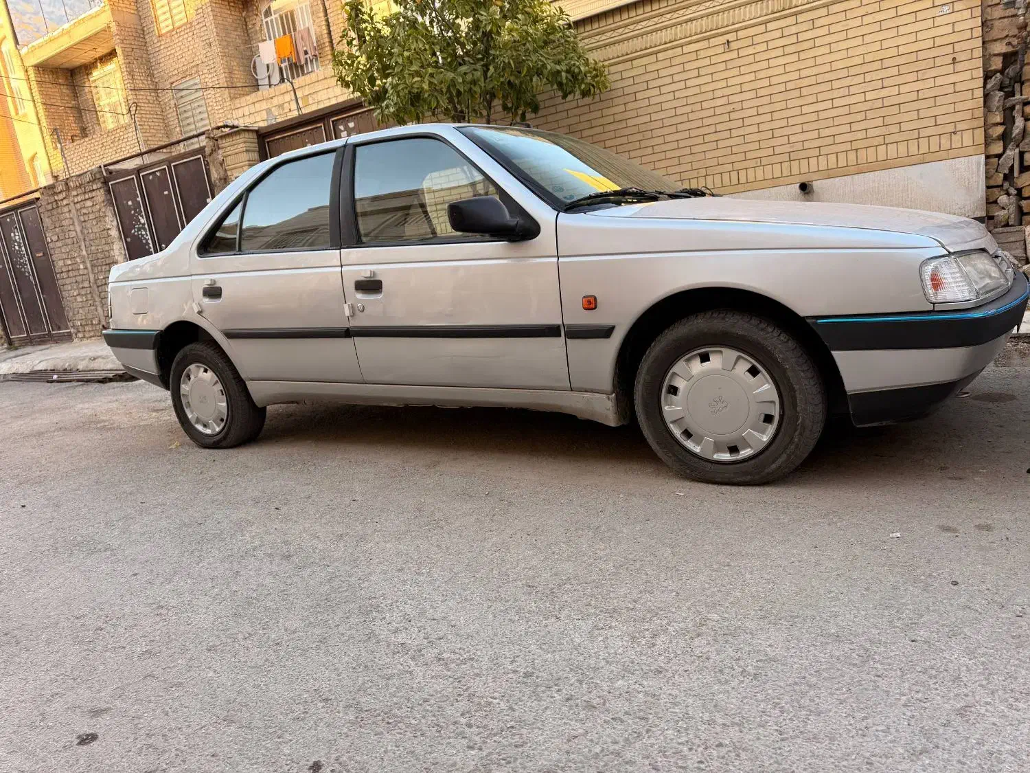 پژو 405 مدل 94|خودرو سواری و وانت|شیراز, کوشک میدان|دیوار