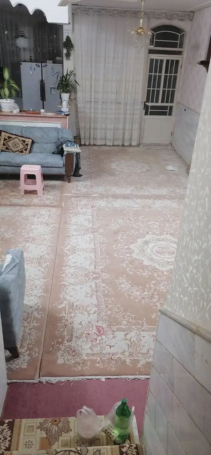 فرش12متری|فرش|قم, چهل درخت‎|دیوار