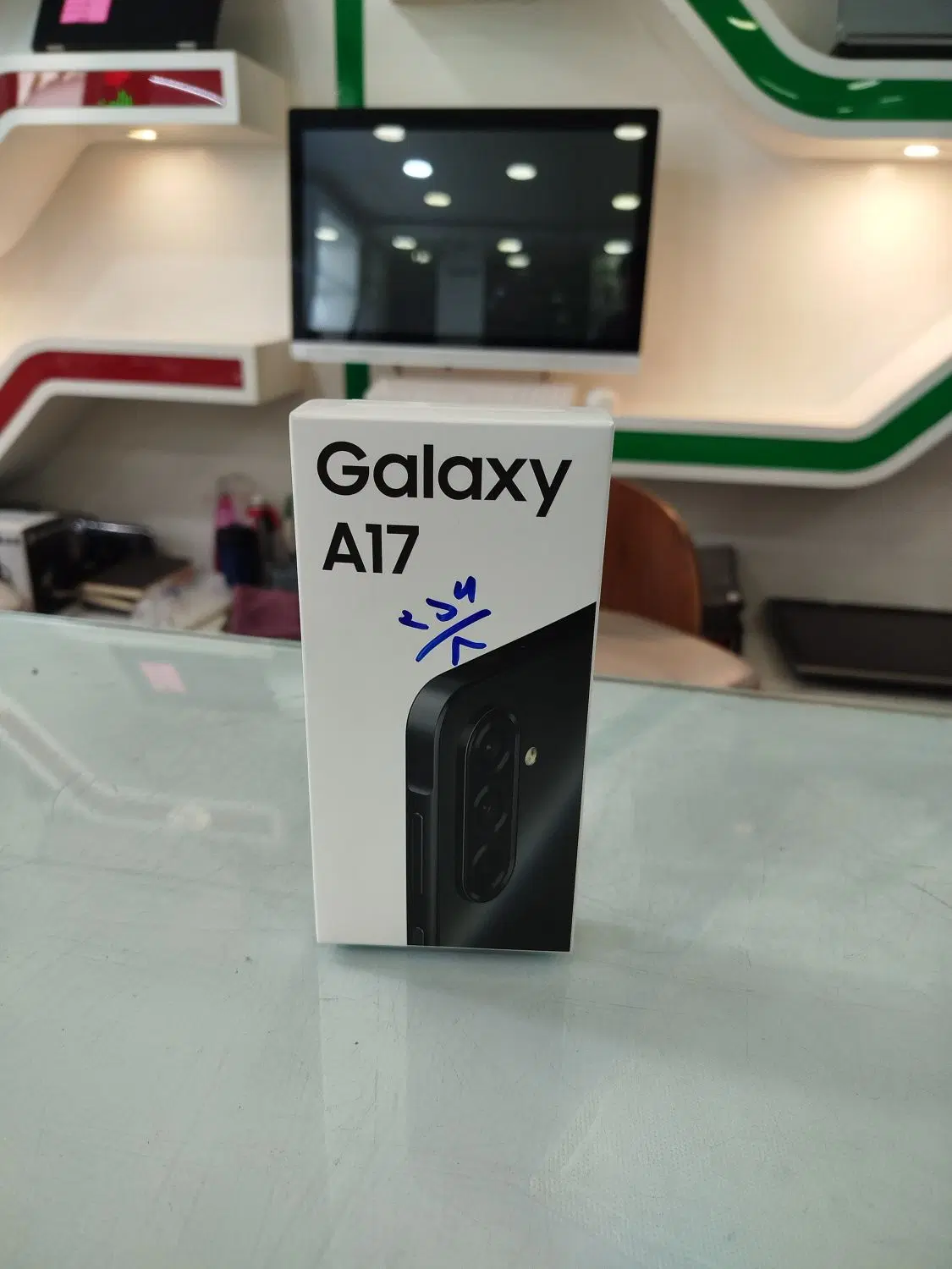 Samsung A17 8/256|موبایل|تهران, فلسطین (میدان انقلاب)|دیوار