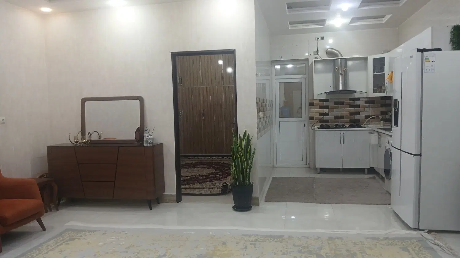 رهن چهارواحده همکف ماشین رو بر اصلی بوستان|اجارهٔ آپارتمان|خرمشهر, |دیوار
