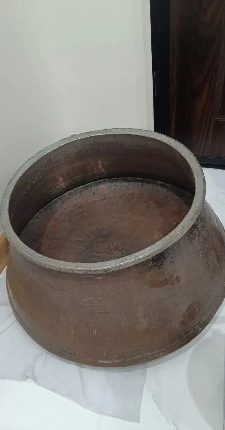 دیگ مسی|ظروف پختوپز|تهران, هروی|دیوار