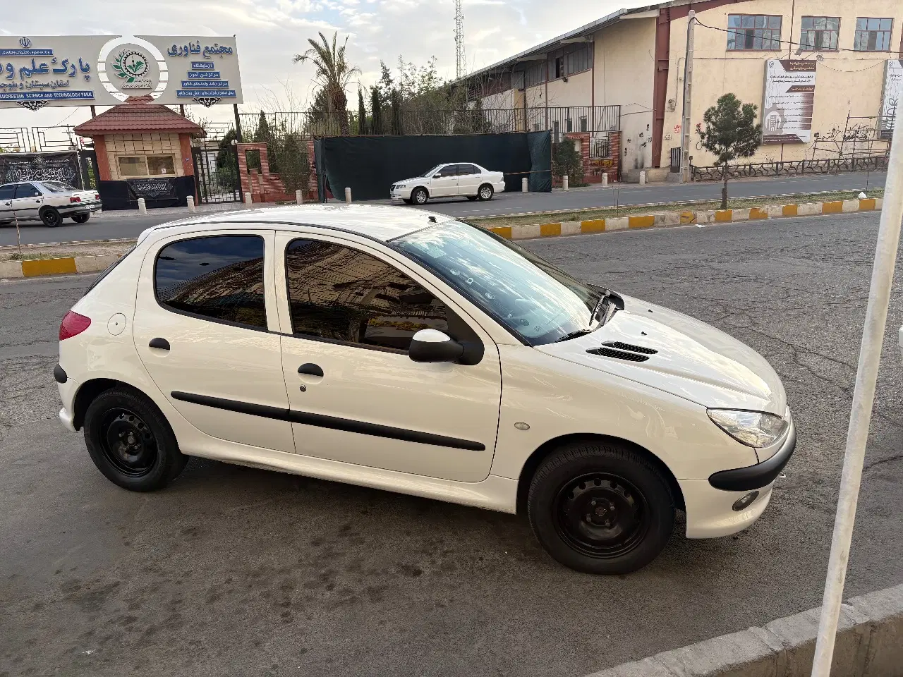206تیپ5|خودرو سواری و وانت|زاهدان, |دیوار