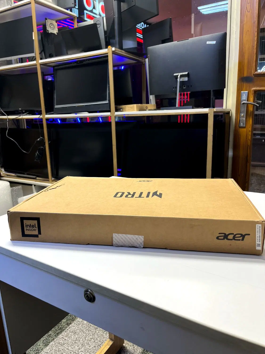 Acer V15|رایانه همراه|تهران, فلسطین (میدان انقلاب)|دیوار