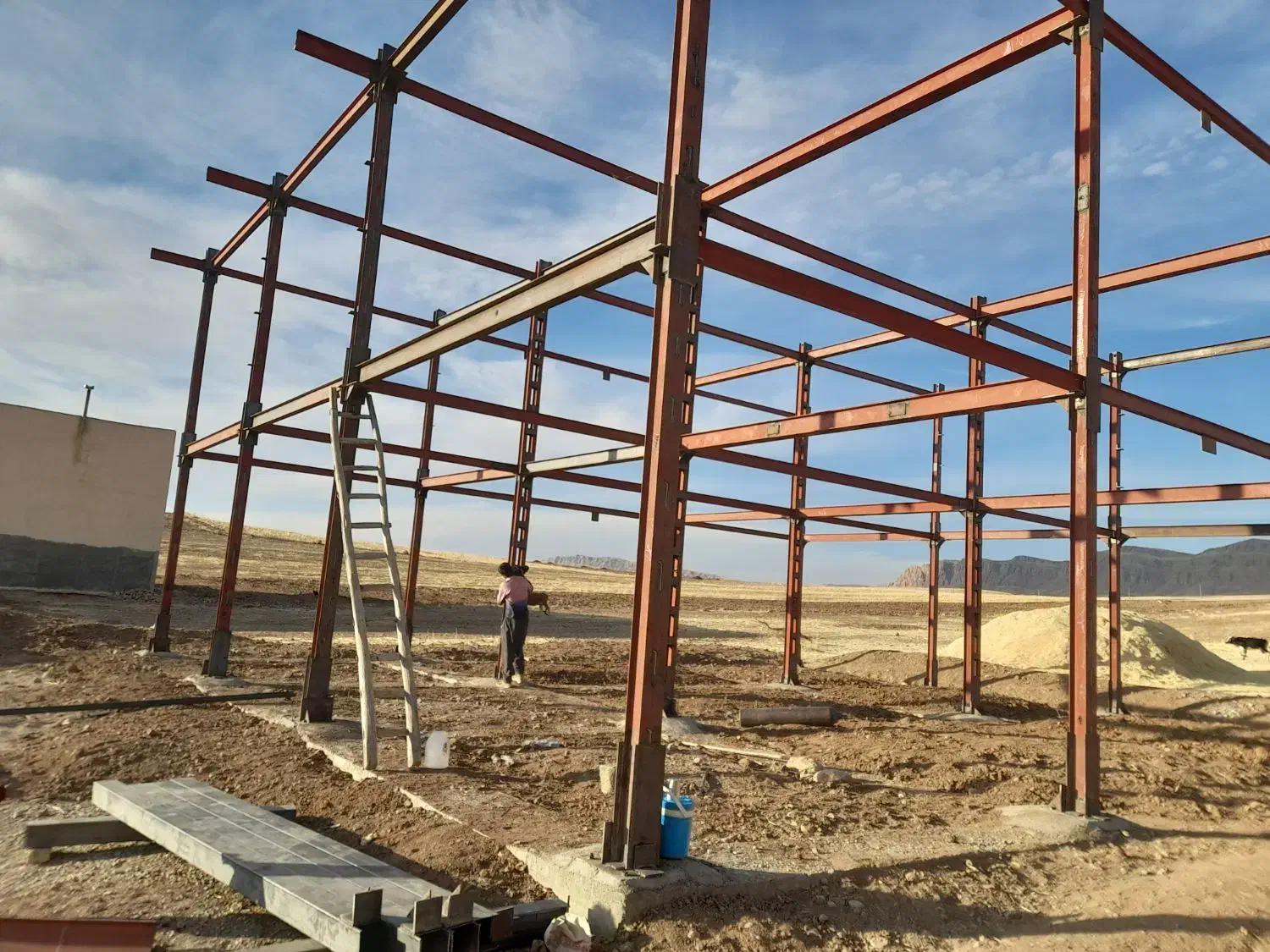 جوشکاریاسکلت|خدمات پیشه و مهارت|نورآباد, |دیوار