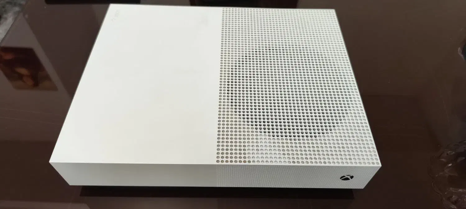 X box one s|کنسول، بازی ویدئویی و آنلاین|پردیس, فاز ۲|دیوار