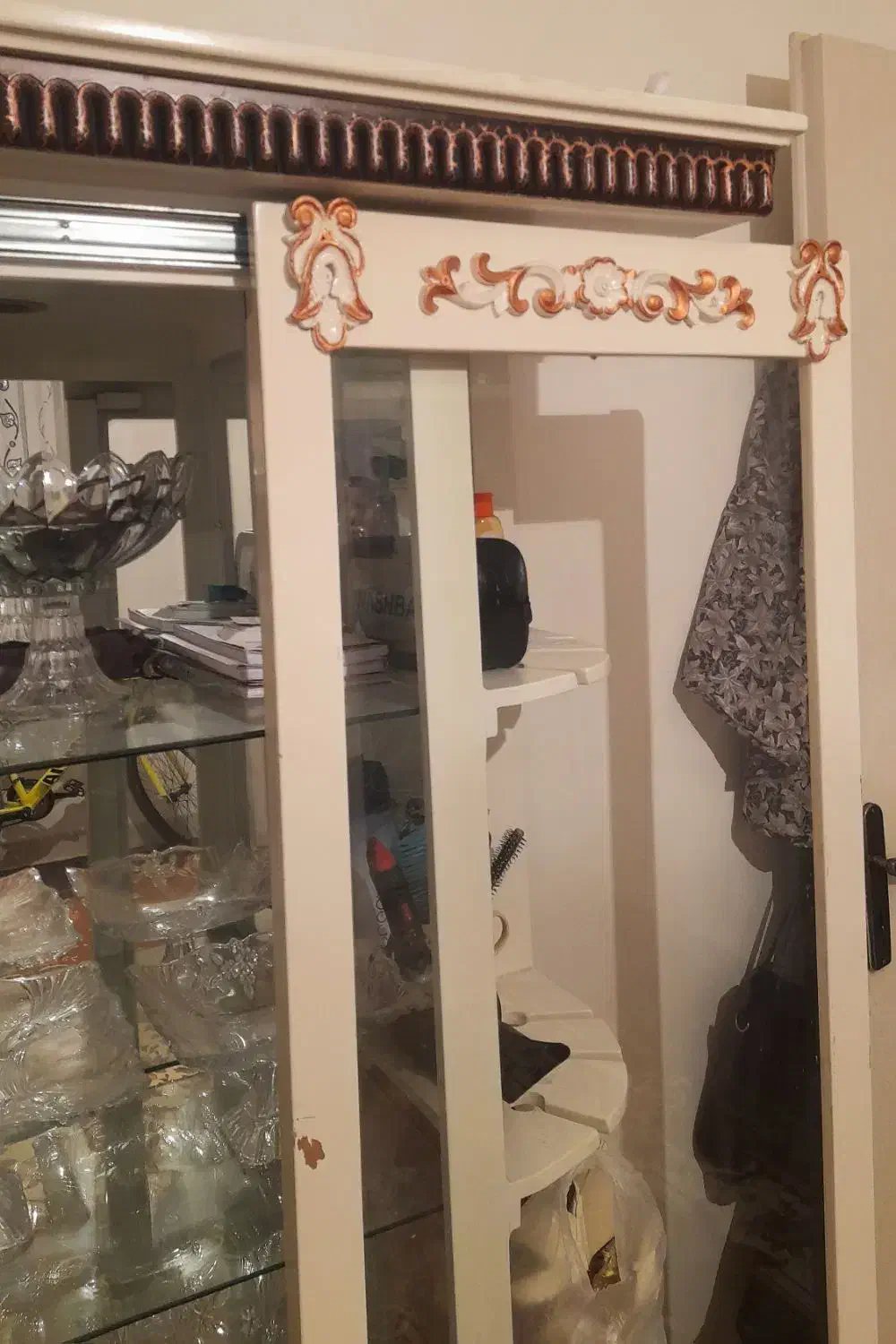 بوفه سفید|حراج|محمدشهر, محمدشهر|دیوار