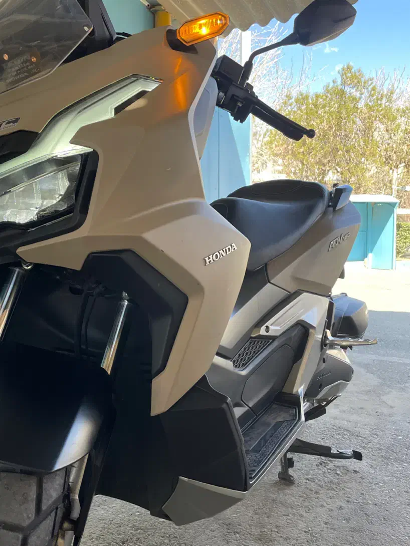 Adv 160|موتورسیکلت|تهران, شهرک آزمایش|دیوار