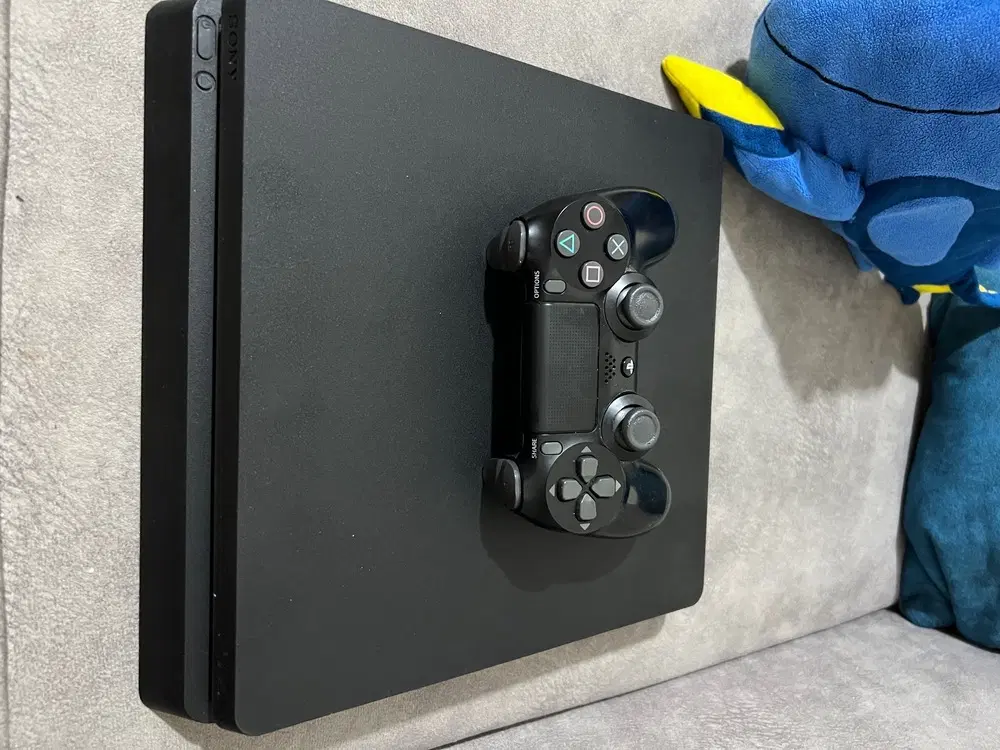 ps4 slim|کنسول، بازی ویدئویی و آنلاین|تهران, توحید|دیوار