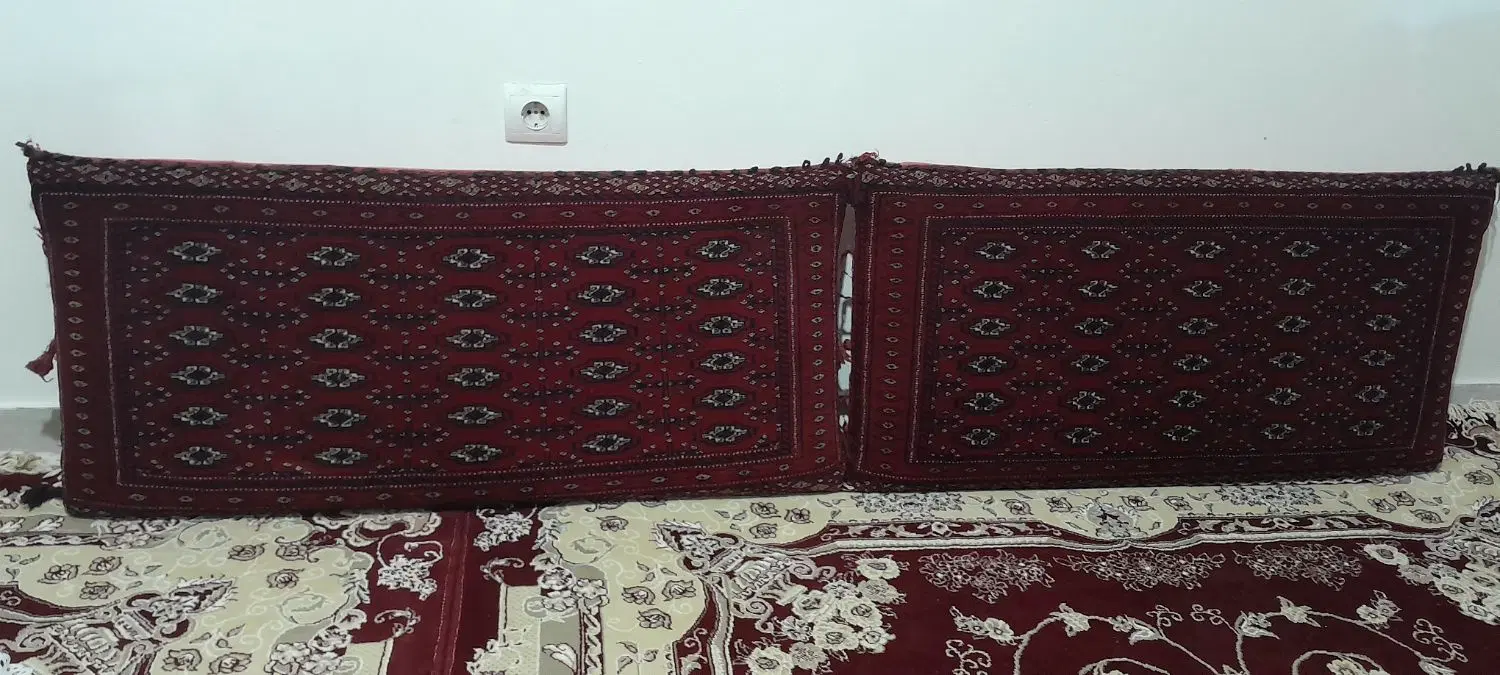 پشتی|پشتی|شیروان (خراسان), |دیوار