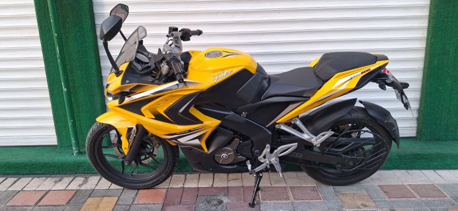 rs200 ns200|موتورسیکلت|تهران, سلیمانی|دیوار