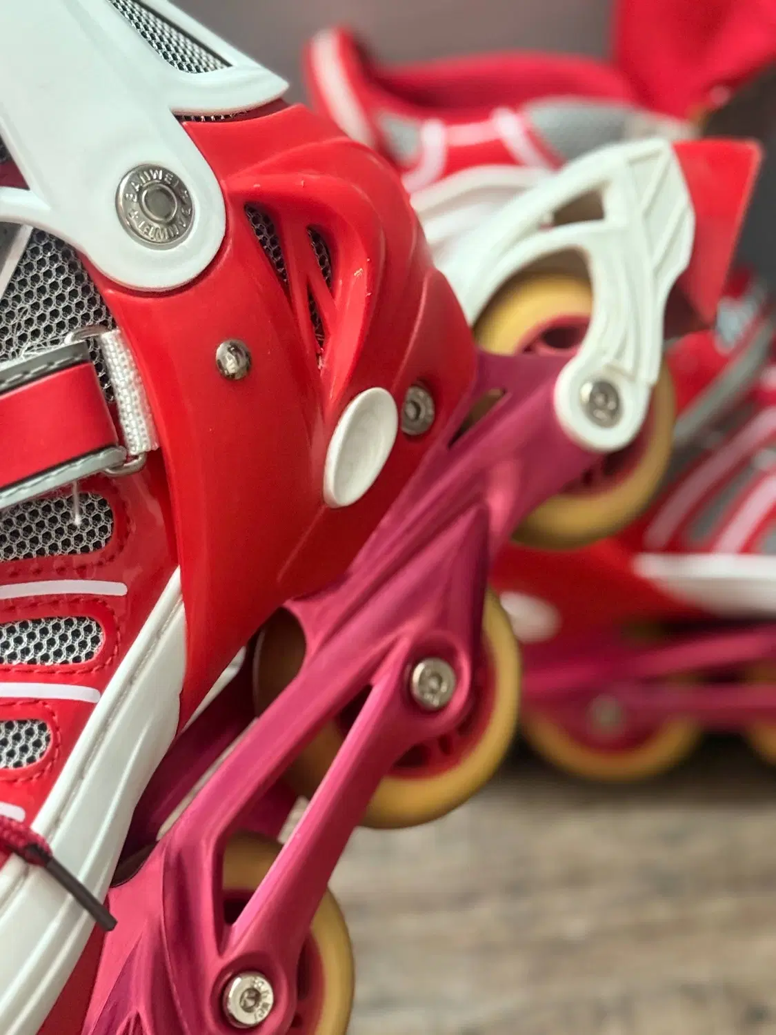 اسکیت Rollerblade|دوچرخه، اسکیت، اسکوتر|کرج, عظیمیه|دیوار