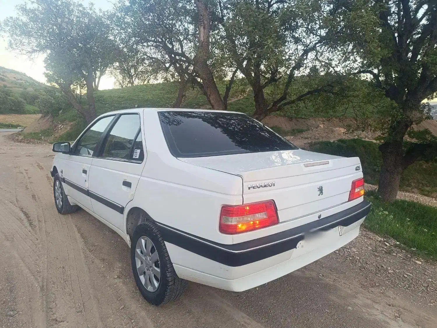 405slx|خودرو سواری و وانت|جوانرود, |دیوار