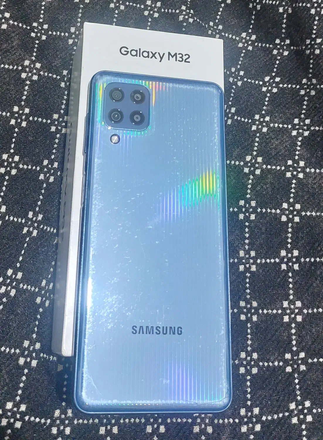 m32|موبایل|زرند, |دیوار