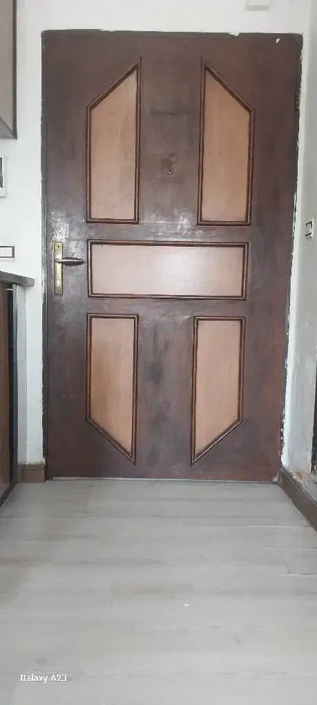 چند عدد درب|مصالح و تجهیزات ساختمان|رشت, سعدی (تختی)|دیوار