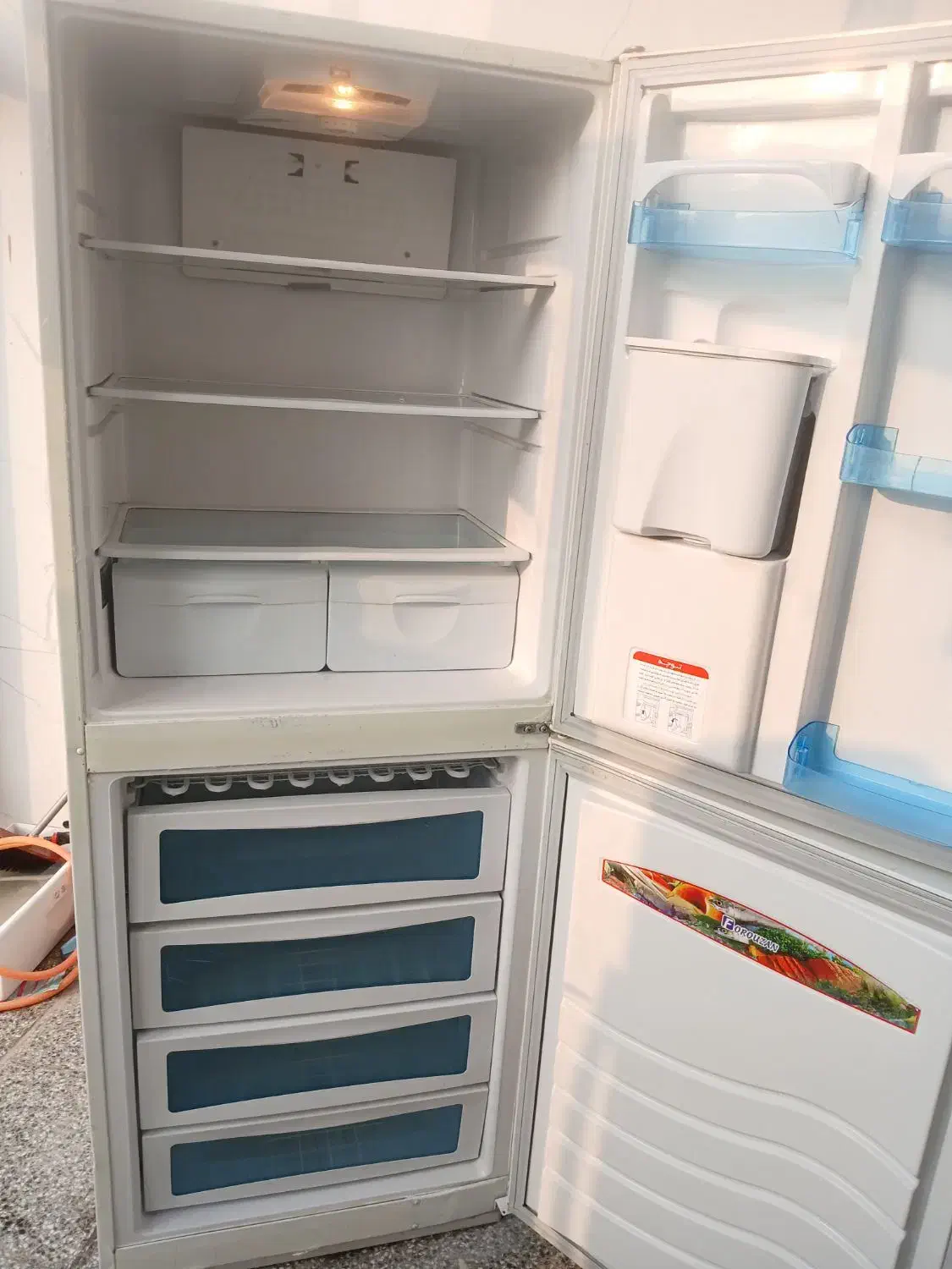 یخچال فروزان|یخچال و فریزر|قم, ولیعصر|دیوار