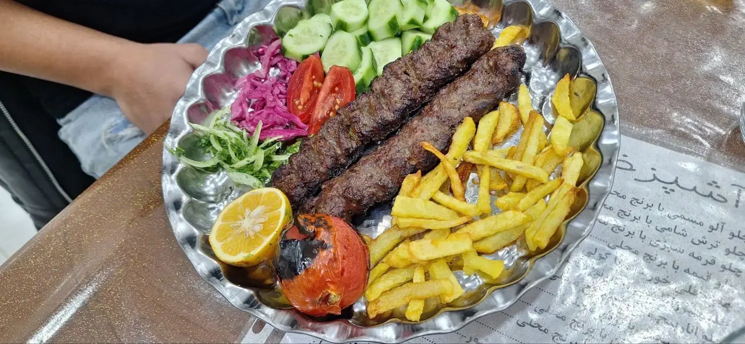 تهیه غذا|خوردنی و آشامیدنی|رشت, رشتیان|دیوار