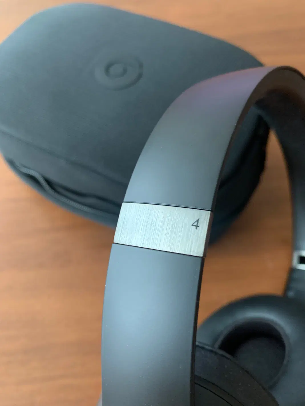 Beats solo 4|لوازم جانبی موبایل و تبلت|تهران, کوهک|دیوار