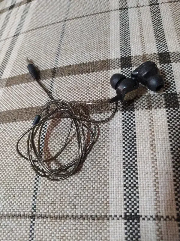 هدفن امریکایی bose|پخش‌کننده همراه|مشهد, رده|دیوار