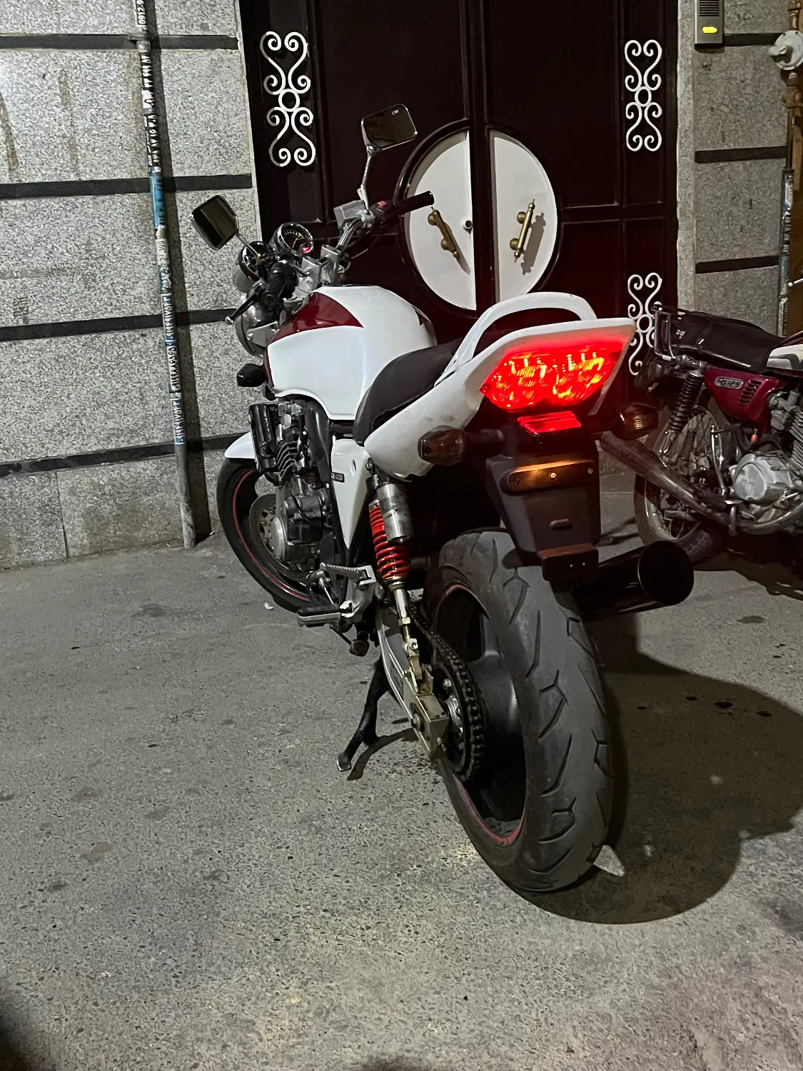 Cb400|موتورسیکلت|رباط‌کریم, نصیرشهر|دیوار