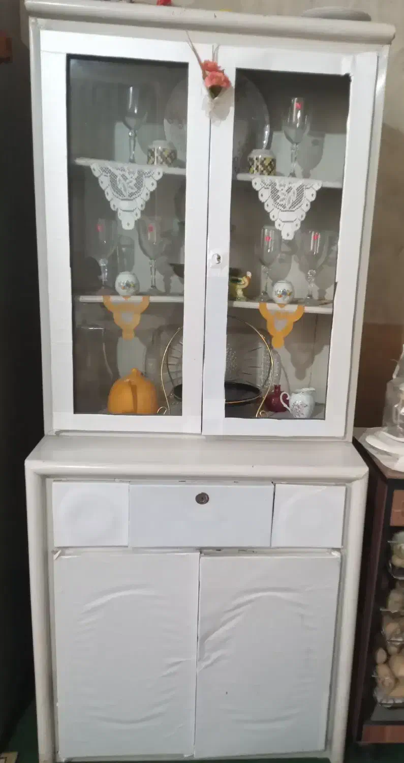 کمد ظرفی|جاکفشی، کمد، دراور|جیرفت, |دیوار