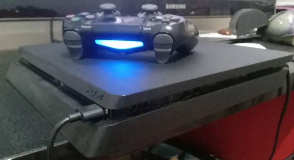 ps4 slim 1t|کنسول، بازی ویدئویی و آنلاین|تهران, تاکسیرانی|دیوار