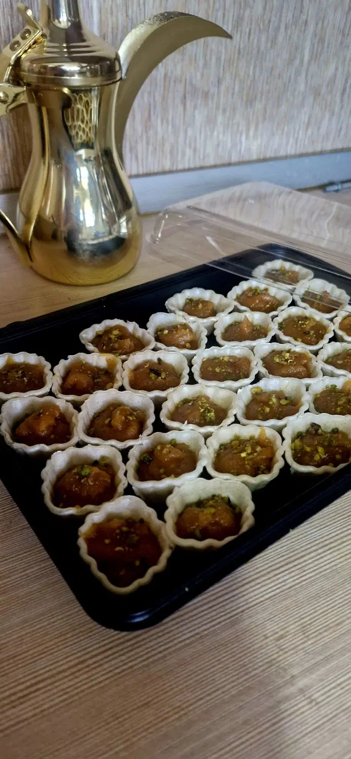 حلوا|خوردنی و آشامیدنی|قم, عمار یاسر|دیوار