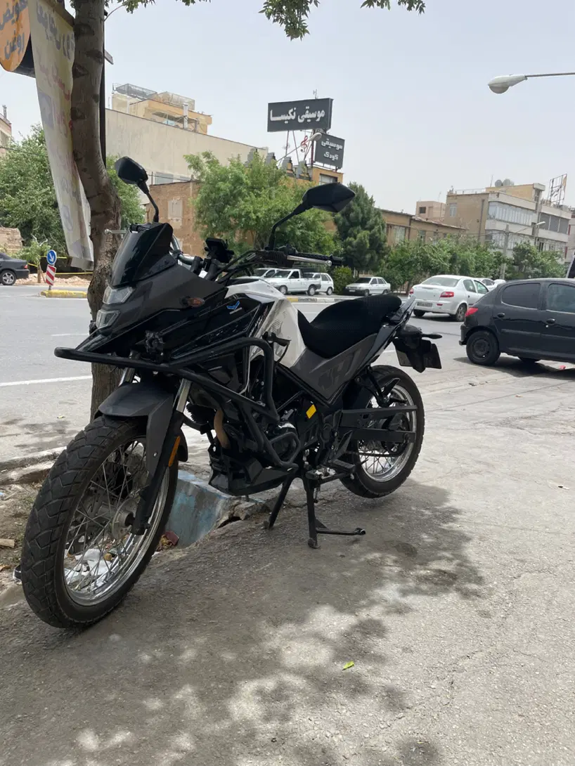 sym nh180 1404|موتورسیکلت|شیراز, بعثت|دیوار