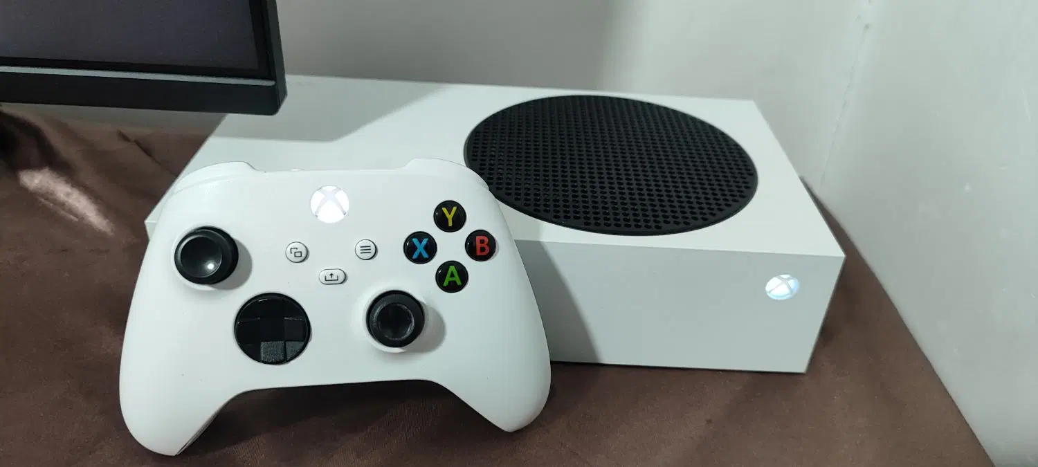 Xbox series s|کنسول، بازی ویدئویی و آنلاین|ساری, |دیوار