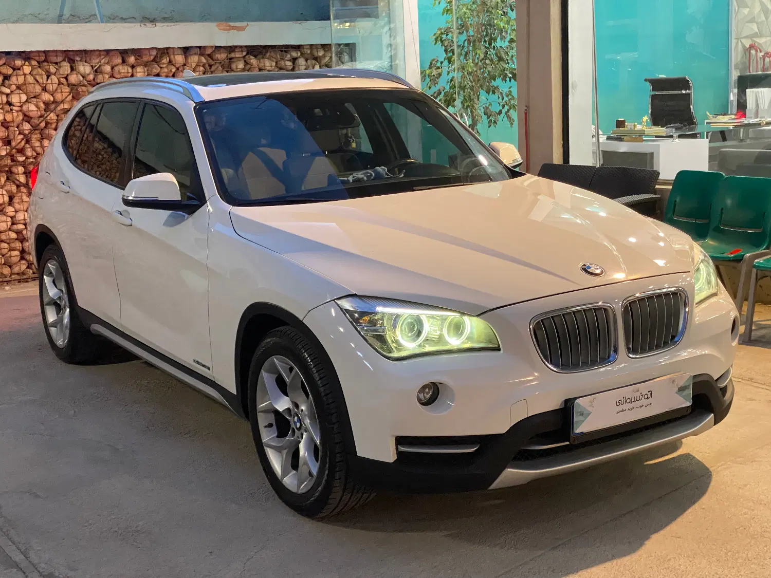 2014  Bmw x1 18i|خودرو سواری و وانت|مشهد, فرهنگ|دیوار