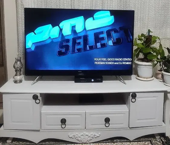 قیمت ۲۵۰۰|مبلمان خانگی و میز عسلی|محمدیه-قزوین, |دیوار