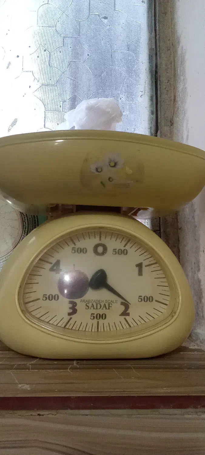 ترازو|ظروف پخت‌وپز|تربت‌حیدریه, پائین ولایت|دیوار