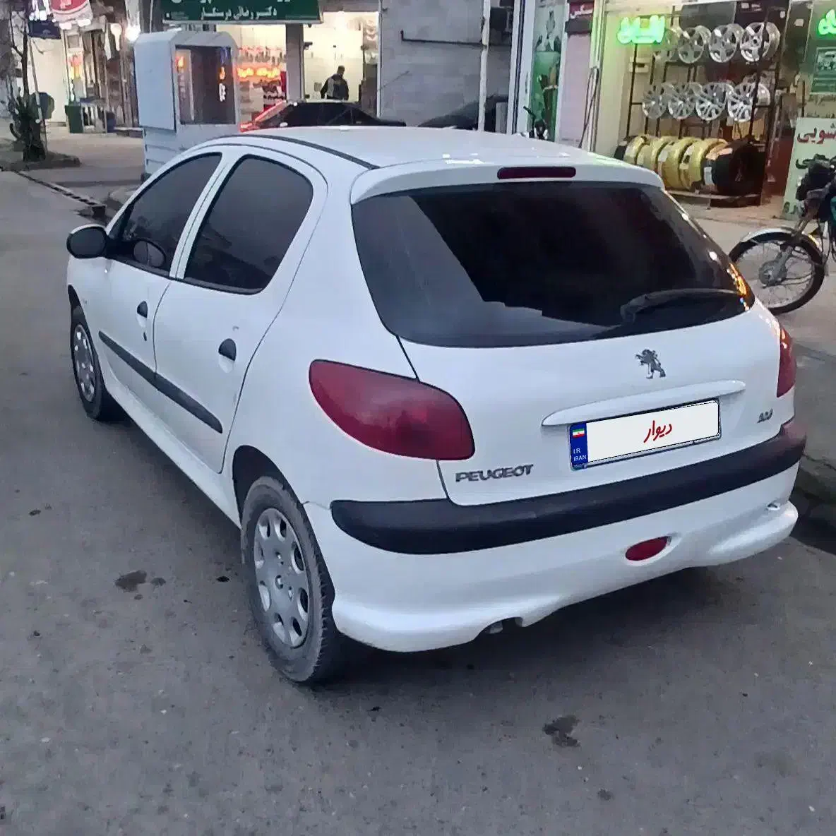 پژو ۲۰۶|خودرو سواری و وانت|آستارا, |دیوار